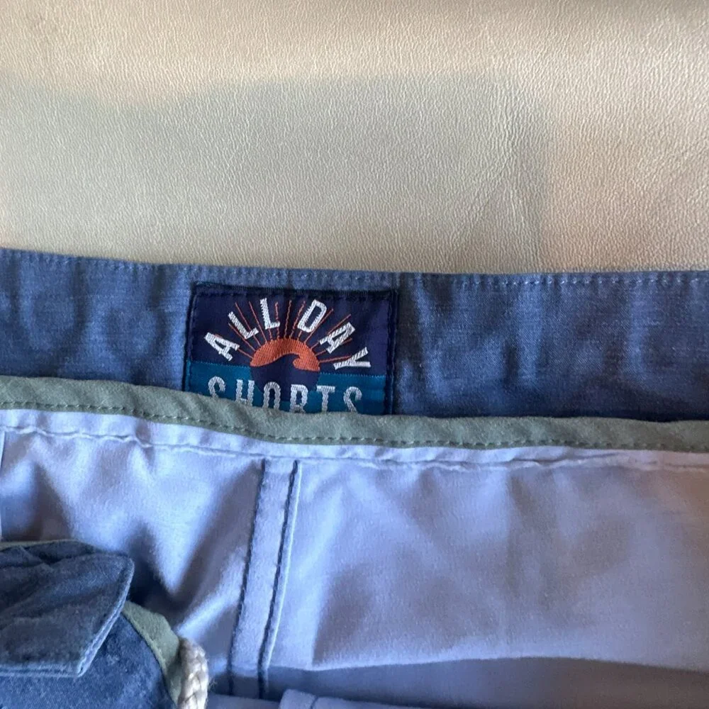 Faherty All Day Shorts Mens 38 Med Blue